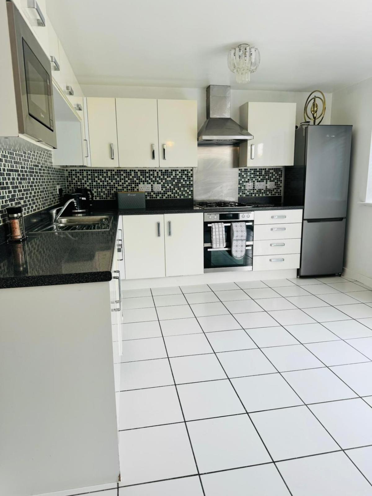 The Grace House Entire 4Bed Detached Villa Peterborough Luaran gambar